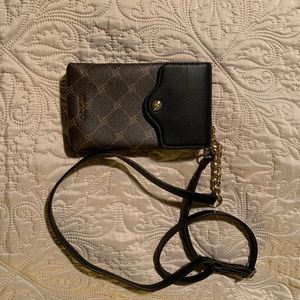Nine West Crossbody Phone Case
